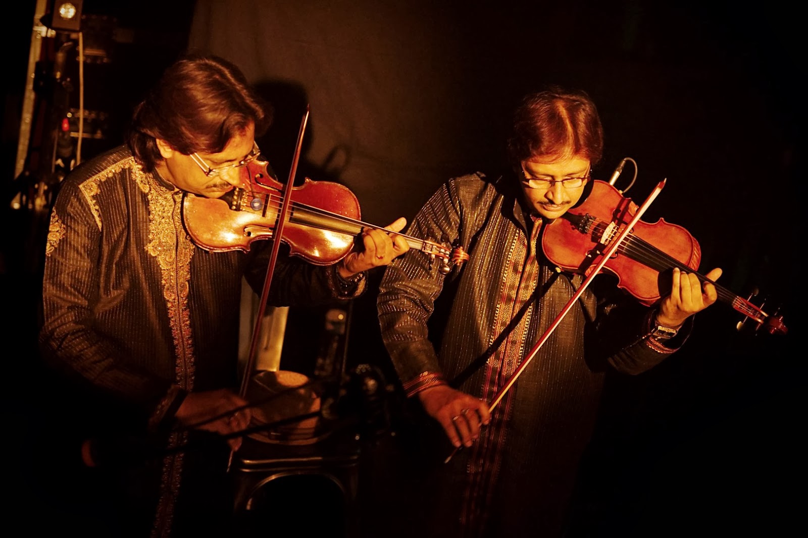 Deb Shankar Roy & Jyoti Shankar Roy - Live Concert Recital